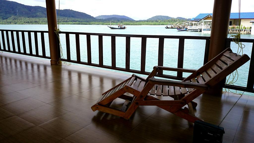 Tongtomyai Homestay Paktako Exterior photo